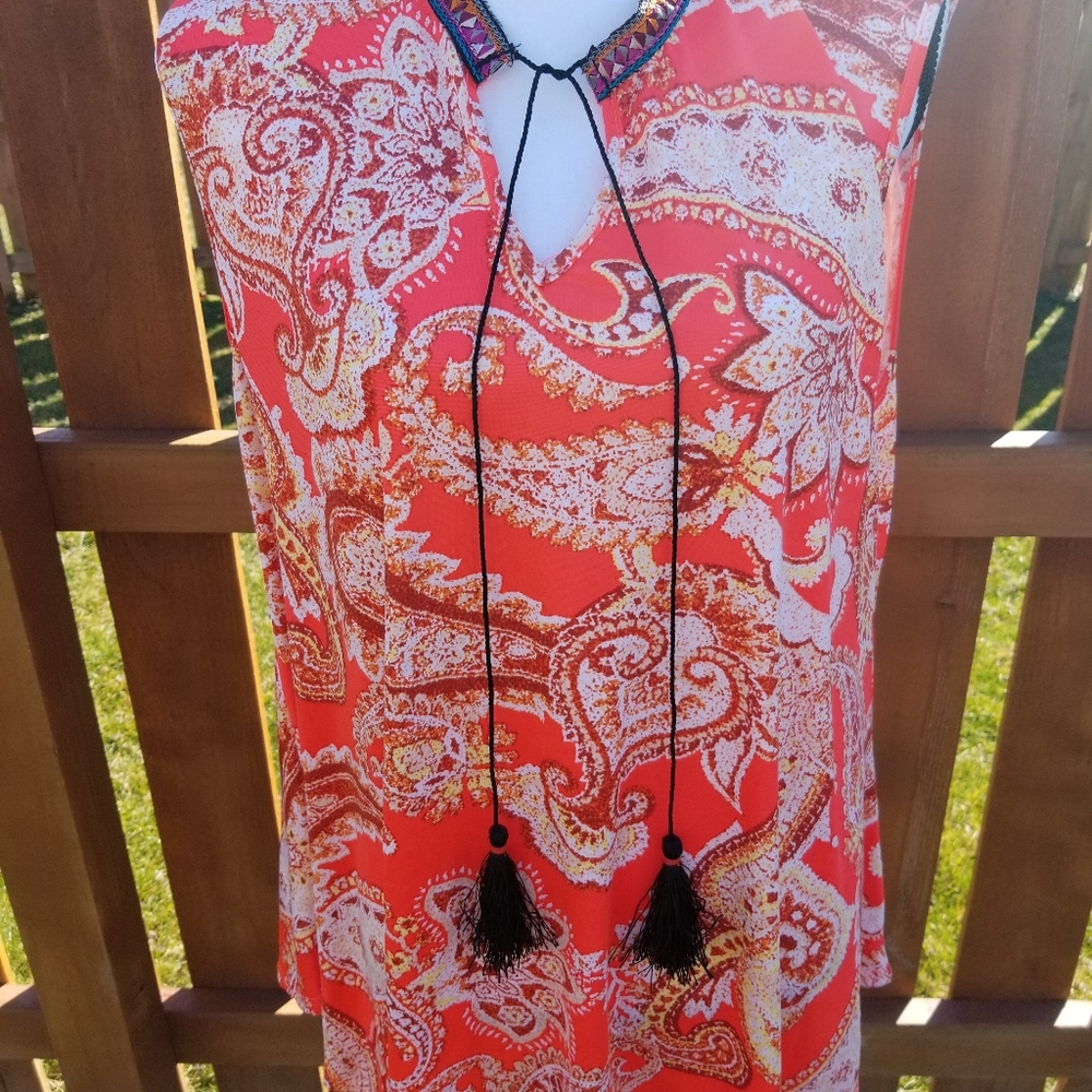 ING- Sleeveless blouse- Size 2X